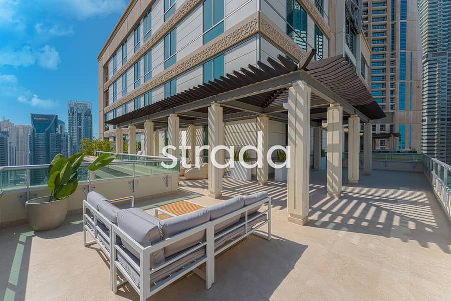 Upgraded Duplex Penthouse | Large Terrace Upgraded Duplex Penthouse | Large Terrace