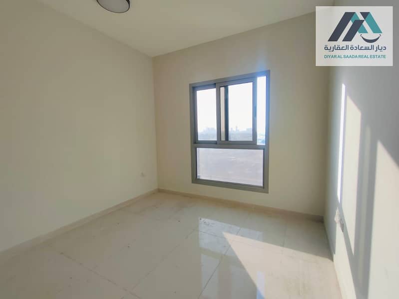 For rent in Ajman, three rooms and a hall in Al Jurf 2 area