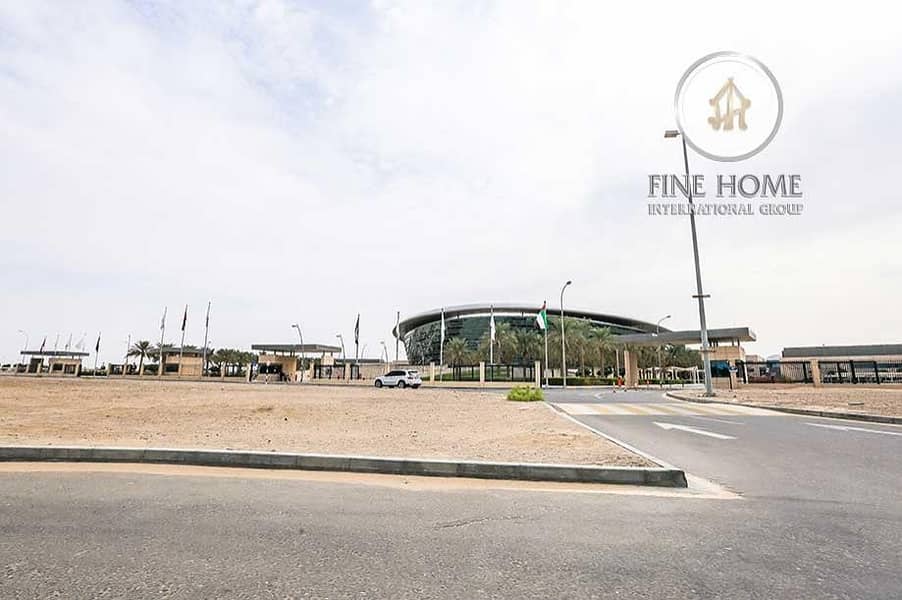 Perfect commercial land in madinat Zayed