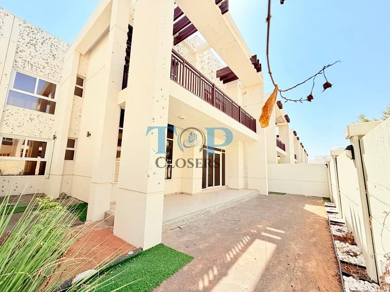 شقة في بيدا بن عمار،عشارج 3 غرف 85000 درهم - 9906569