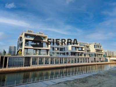 Canal View | Prime Location| Luxurious Duplex