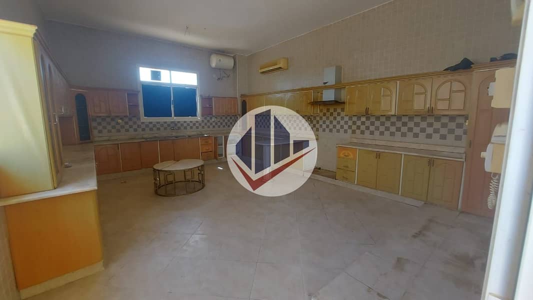 5BR Ground Villa Maid Room & Majlis Included Near Abu Dhabi & Dubai