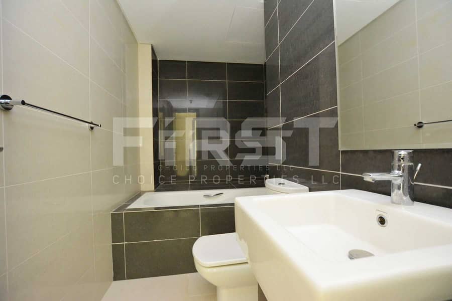 13 Internal Photo of 1 Bedroom Apartment in Al Maha Tower Marina Square Al Reem Island Abu Dhabi UAE (26). jpg