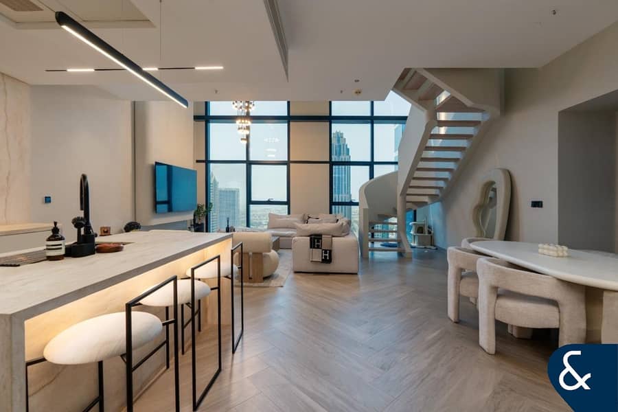 Upgraded | 2 Bed Duplex | Large Terrace Upgraded | 2 Bed Duplex | Large Terrace