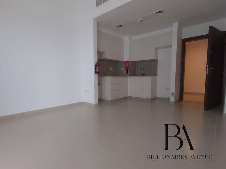 Unfurnished l 1bed l Available from November