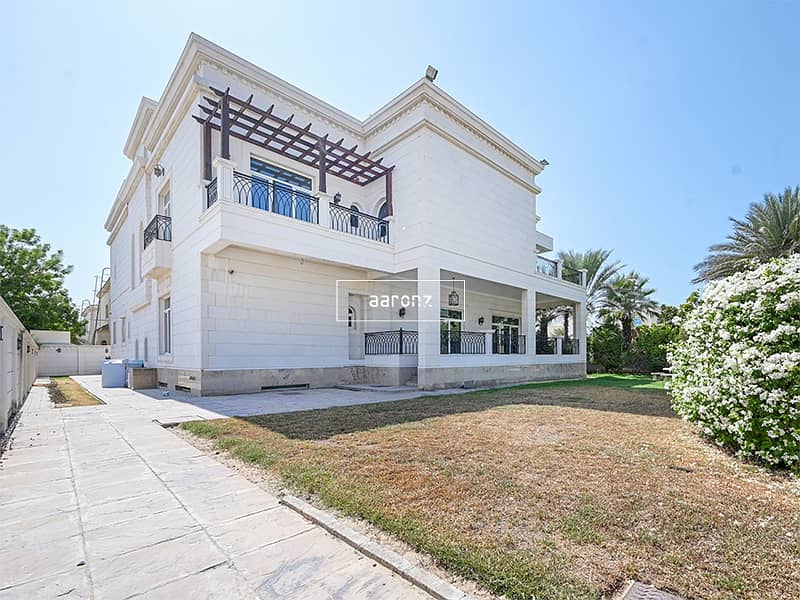Stunning Villa | Prime Location | Available Now
