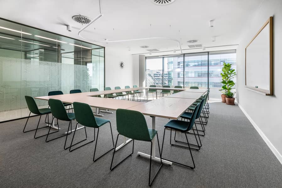 6 Spaces Campo de las Naciones 5684 Madrid Spain Large Conference Room. jpg