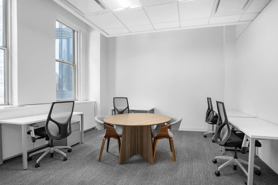 10 Spaces Hudson Yards 4655 New York USA Large Office. jpg