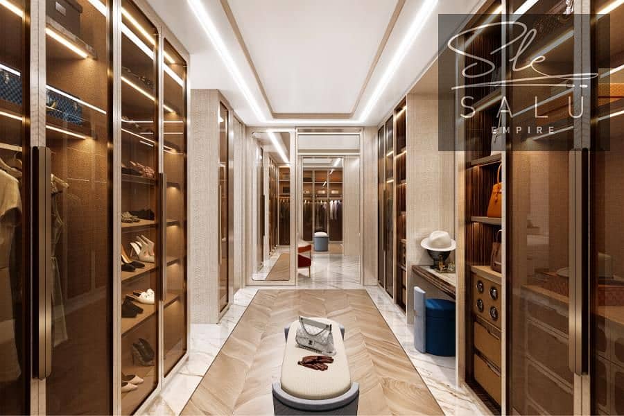 18 08-5BR_Simplex Master Walk-In-Closet. jpg