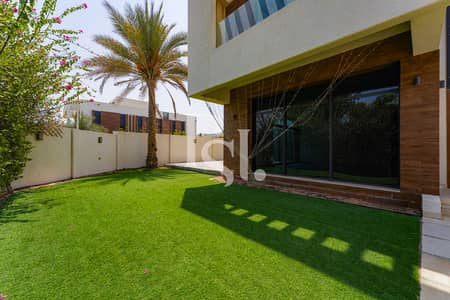 5 Bedroom Villa for Sale in Yas Island, Abu Dhabi - 4BRM-West-Yas-Villa-Yas-Island-Abu-Dhabi-UAE (14). jpg