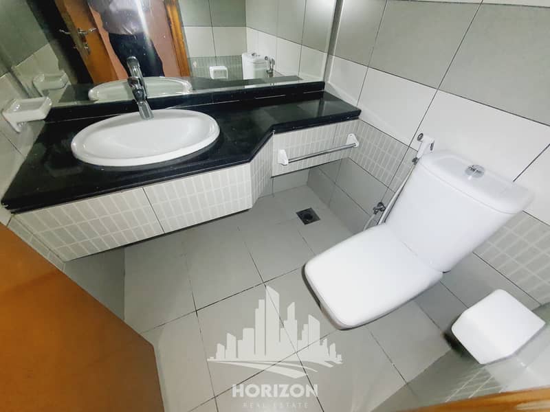 17 02bd934d-dbe4-4907-92ea-9fa864a491e0. jpg