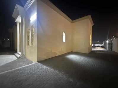 Outclass Apartment 3 Master Bedrooms Hall at Al shamkha