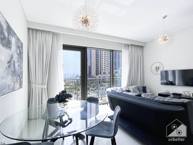 4 Harbour views - 202 -Living- 3. jpg