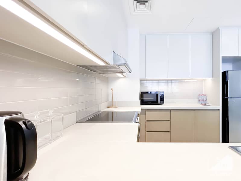 15 Harbour views - 202 -Kitchen- 4. jpg