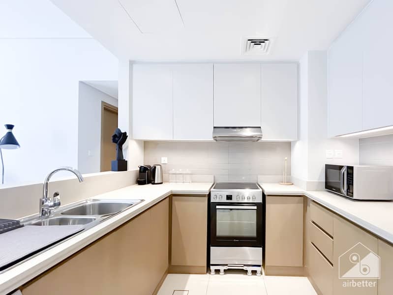 16 Harbour views - 202 -Kitchen- 5. jpg
