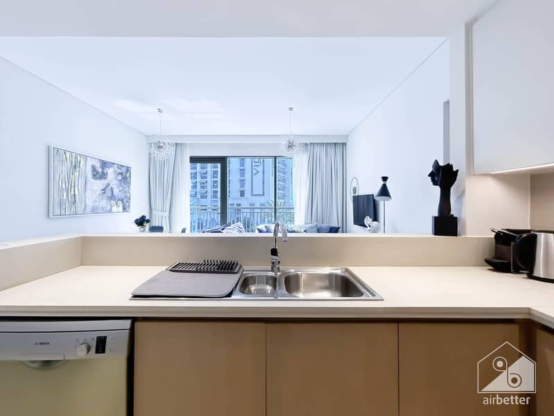 20 Harbour views - 202 -Kitchen- 9. jpg