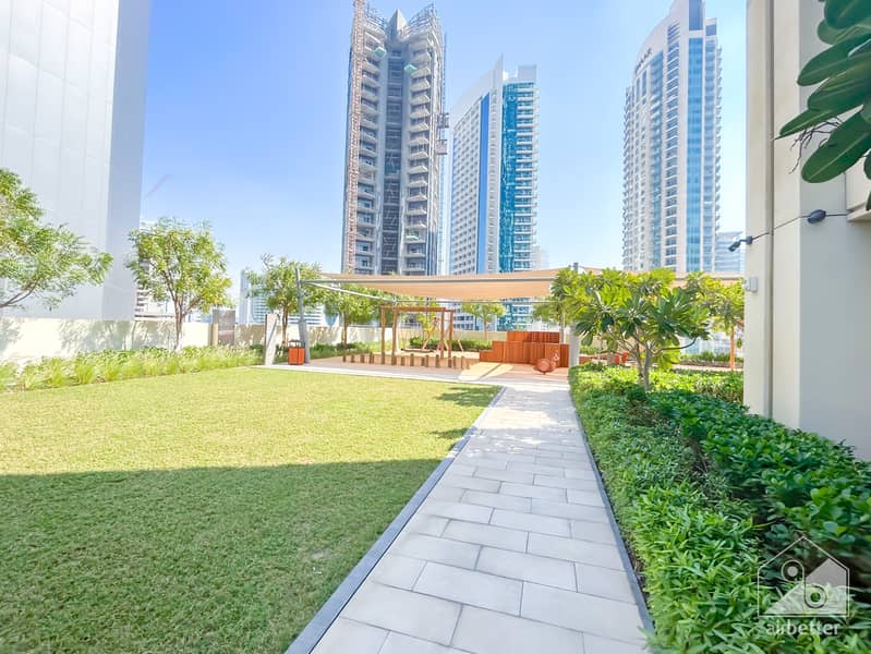 44 BURJ ROYALE - 1312-LIVING-47. jpg