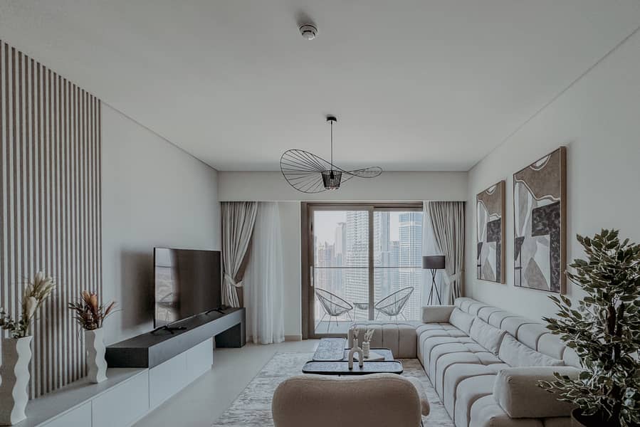 BURJ CROWN LUXURY 2 BHK 35TH FLOOR - ALL BILLS INCLUDED