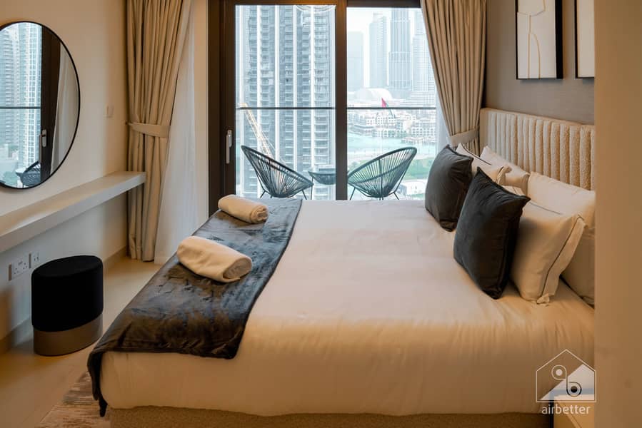 26 Crown_Tower_1807_37. jpg