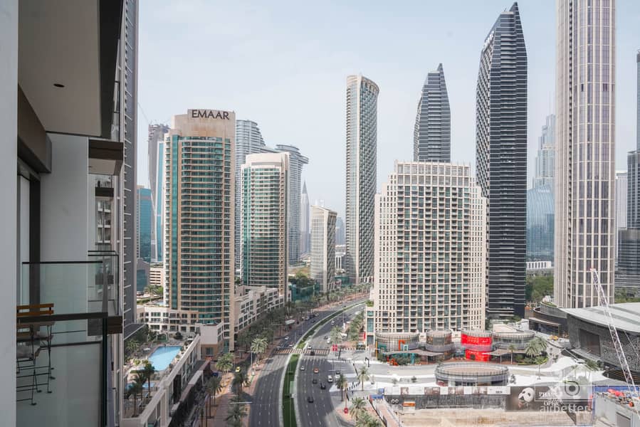 31 Crown_Tower_1807_42. jpg