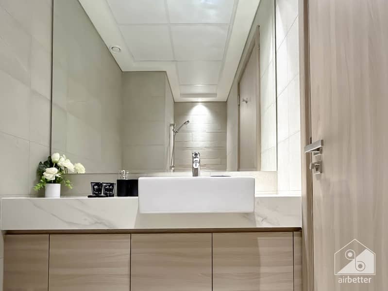 24 Azizi Riviera - BD 42 -102-29. jpg