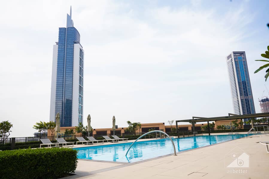 80 Crown_Tower_1807_126. jpg