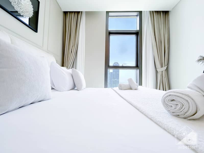 29 Burj Crown - 2601 -Room1-6. jpg