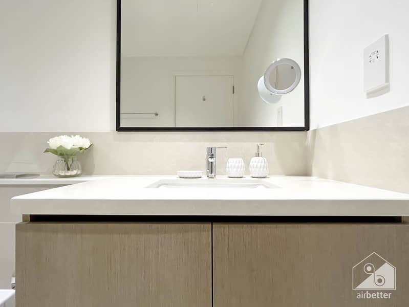 35 Burj Crown - 2601 -Room1-12. jpg
