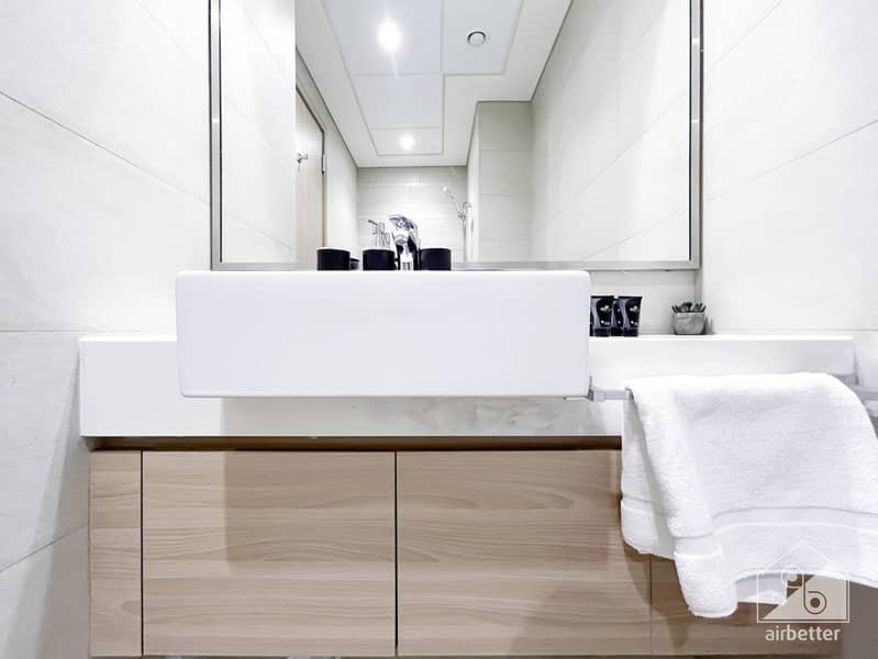 32 AZIZI Riviera 25 - 613 -40. jpg