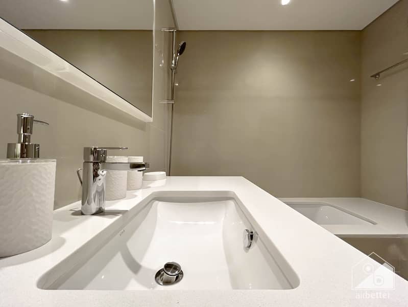 47 Burj Royale - 3003-WC-4. jpg
