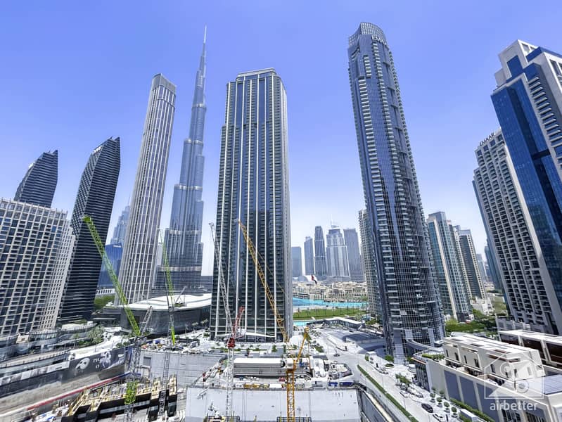 19 Crown Tower - 1307-Living-19. jpg