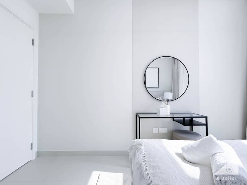 50 Crown Tower - 3401-Room2-9. jpg