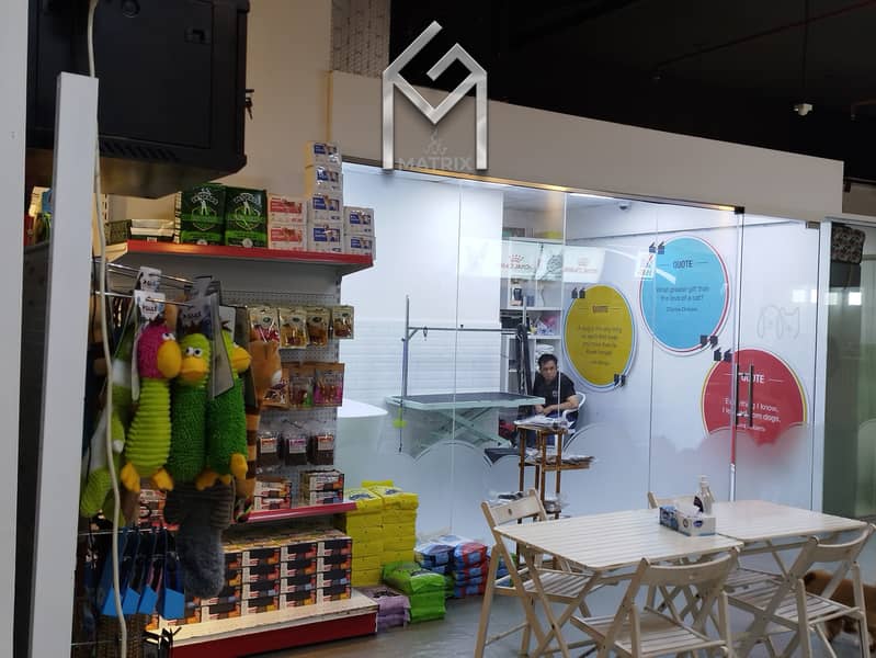 PRIME LOCATION,SPACIOUS,HUGE SHOP