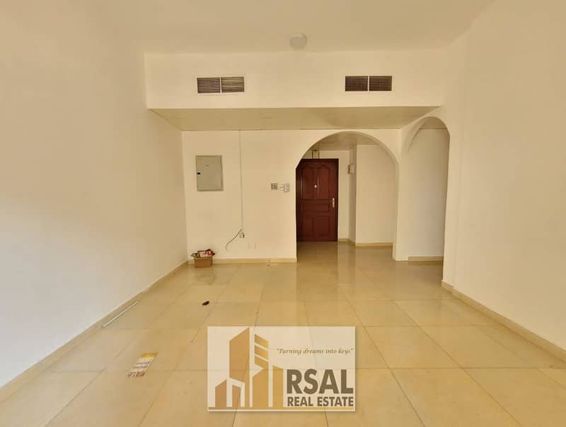 Lavish 2BHK With 2Bathroom With BalconyFamily BuildingNear Muwahila