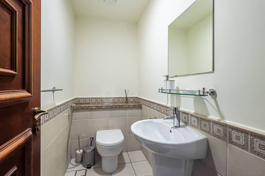 16 7RV03414. jpg