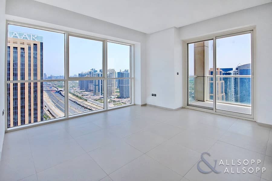 High Floor | 2 Bedrooms | Close to Mall