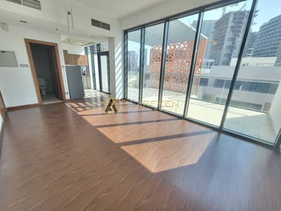 Elegant Studio | Ready To Move In | Well-Maintained