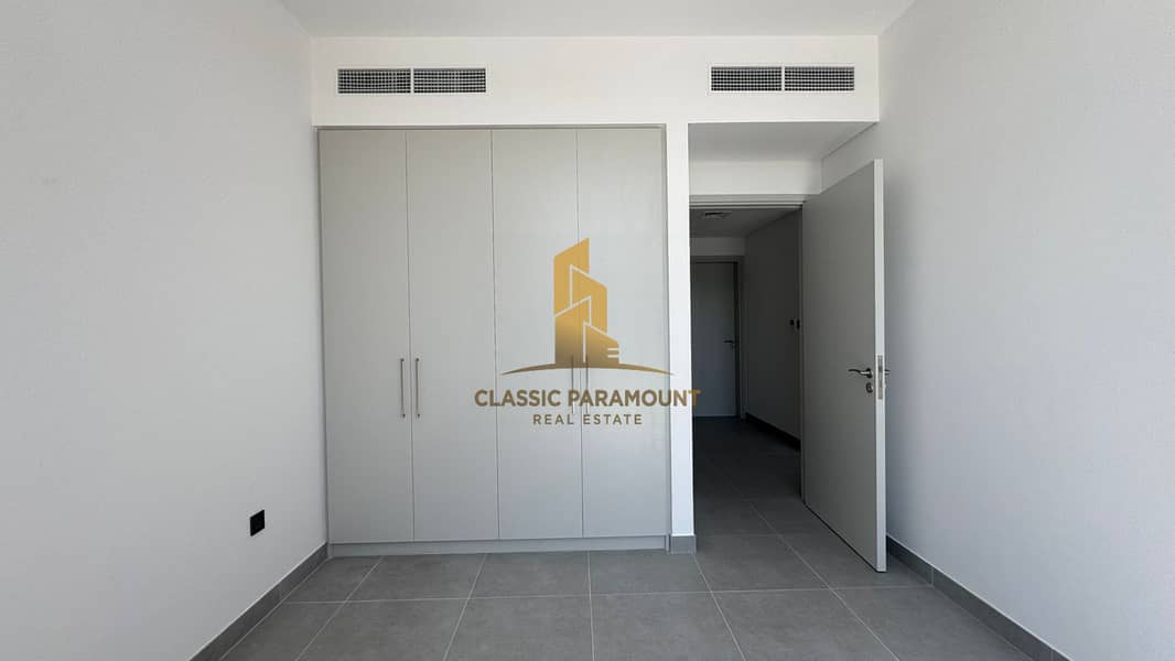 Near To Pool and Park | Brand new | Vacant