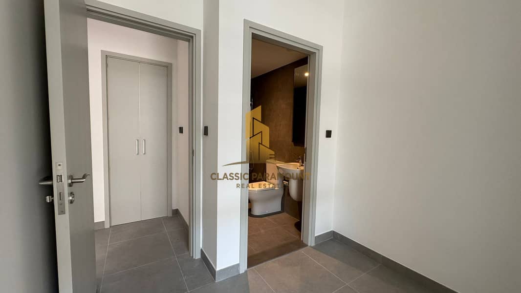 Near To Pool and Park | Brand new | Vacant - Image 14