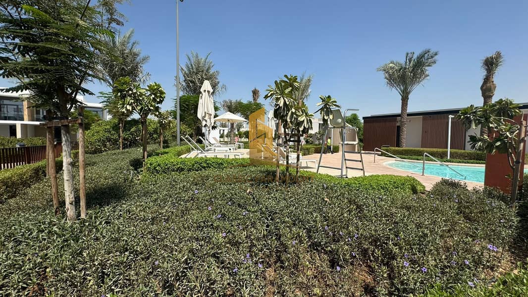 Near To Pool and Park | Brand new | Vacant - Image 23