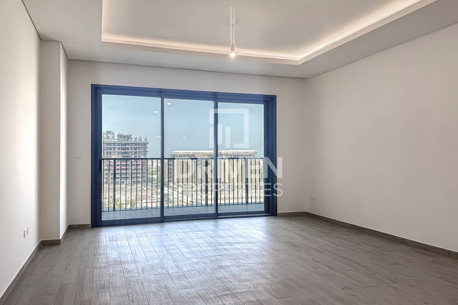 Spacious Layout | Park View | Genuine Resale