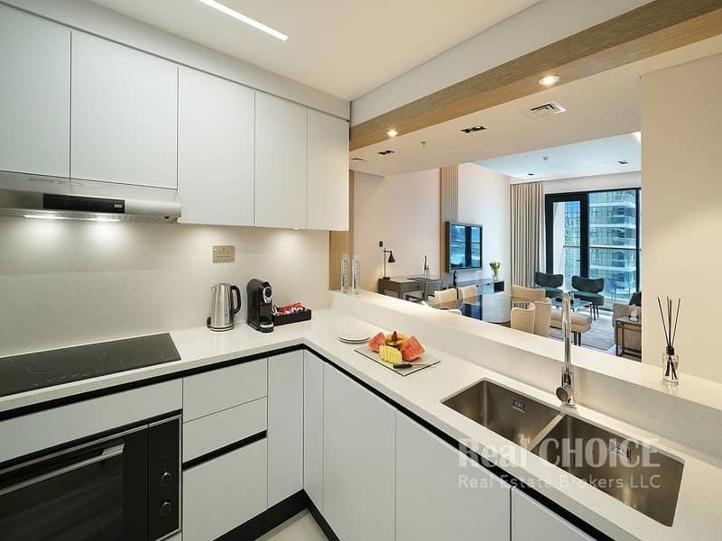 5 CMTP_Deluxe_Three_Bedroom_Kitchen. jpg