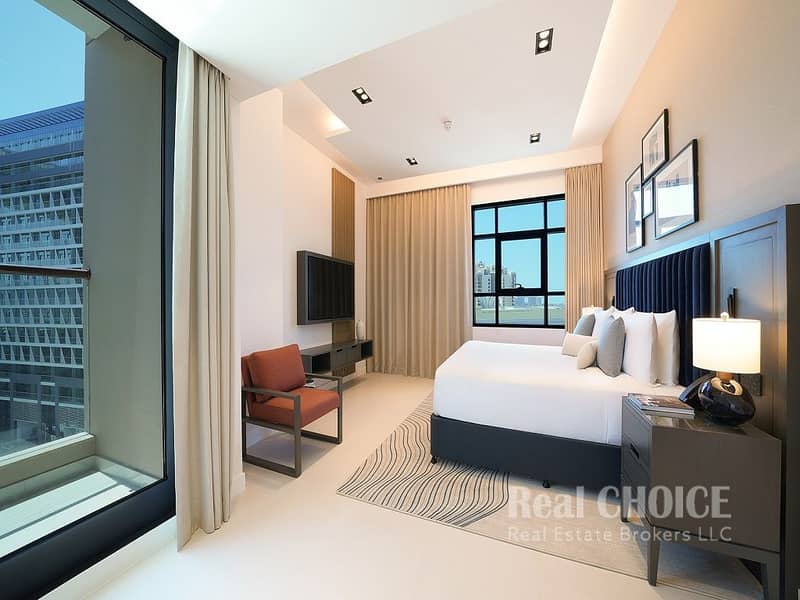 6 CMTP_Deluxe_Three_Bedroom_Master_Bedroom. jpg