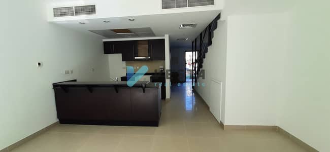 2 Bedroom Townhouse for Rent in Al Reef, Abu Dhabi - 20240111_133246. jpg