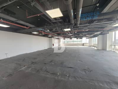 Office for Rent in Sheikh Zayed Road, Dubai - 2,465 SQFT | 3 Parking | Astonishing Fitted Office