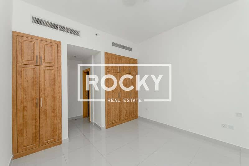14 1. Burdubai_AlAwaziBldg4_1BR (12 of 22). jpg