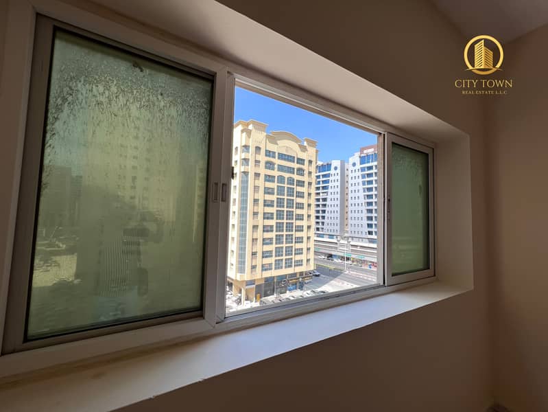 Cheapest huge 1bhk 2bath wardrobe open view one master room washing