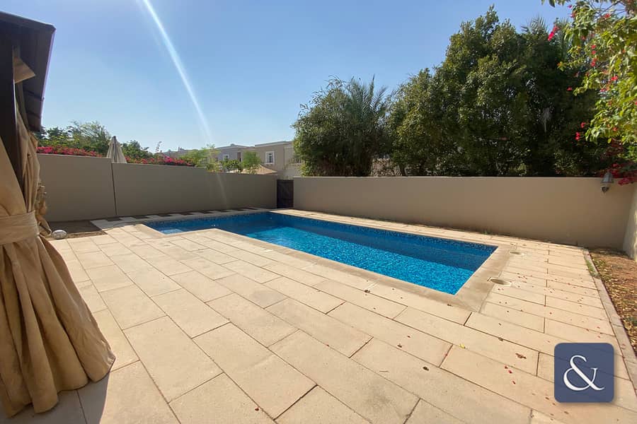Prime Location | Close to Park | Vacant Prime Location | Close to Park | Vacant