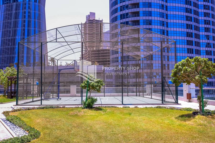 13 abu-dhabi-al-reem-island-city-of-lights-hydra-avenue-basketball-court - Copy. JPG