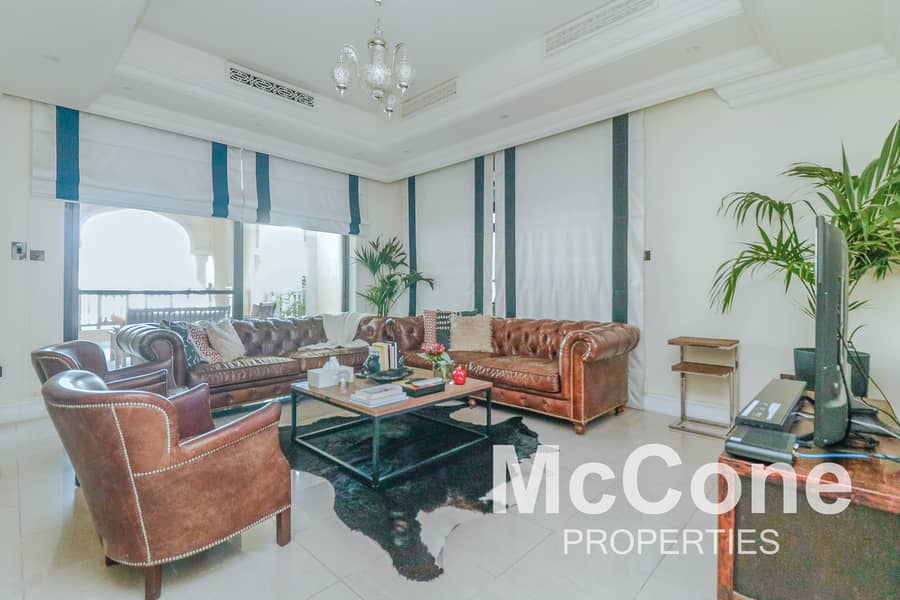 Rare Duplex | Spacious | Great Views Rare Duplex | Spacious | Great Views
